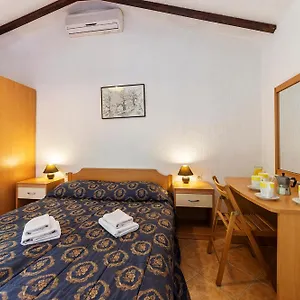 Mugeba Club Apartment Poreč
